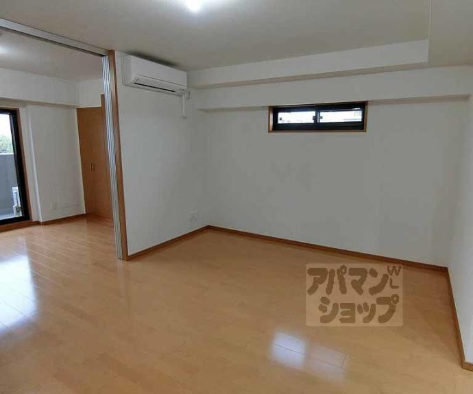 【リーガル京都二条城北】間取