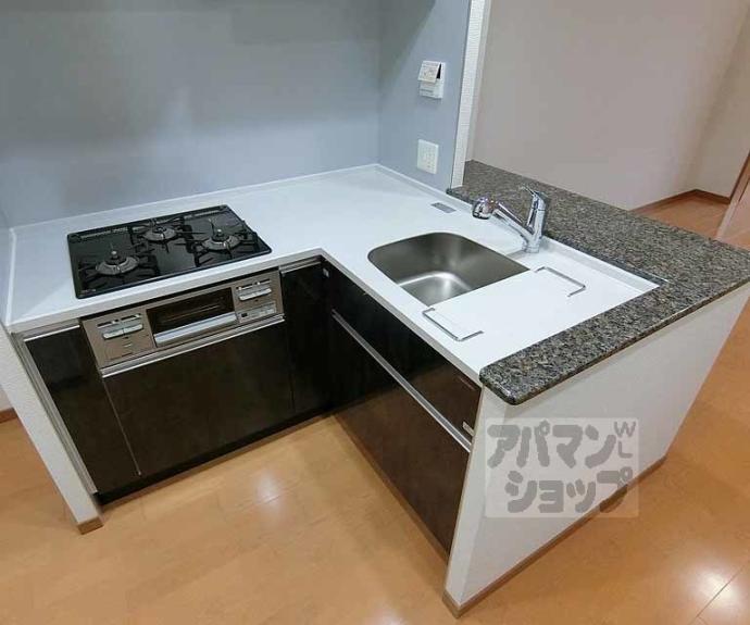 【リーガル京都二条城北】間取