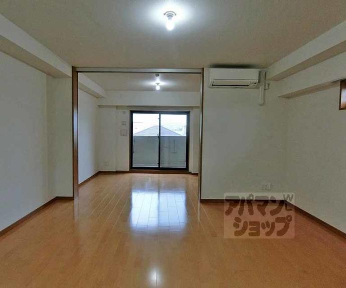 【リーガル京都二条城北】間取