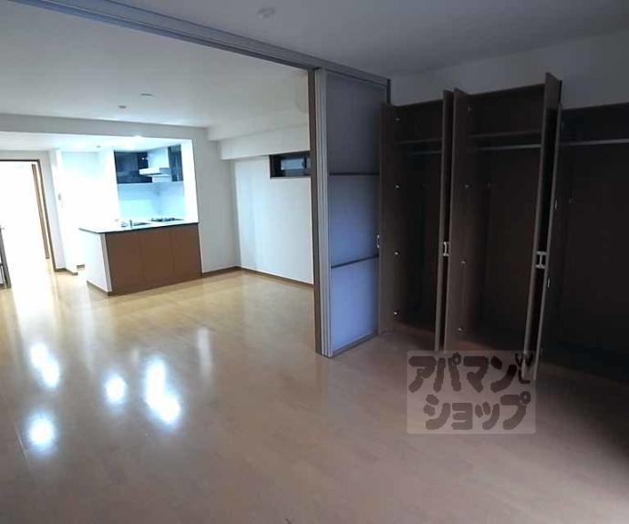 【リーガル京都二条城北】間取