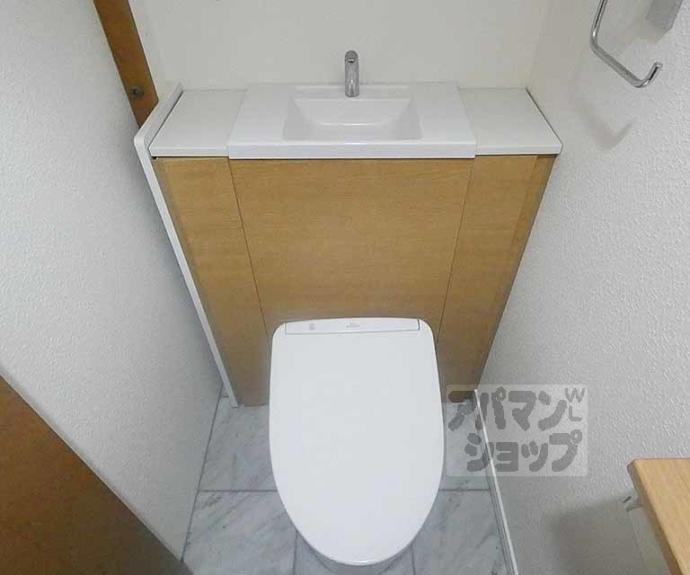 【リーガル京都二条城北】間取