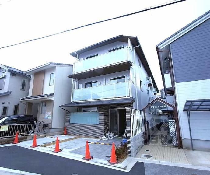 【ｓａｗａｒａｂｉミコシマチ】間取