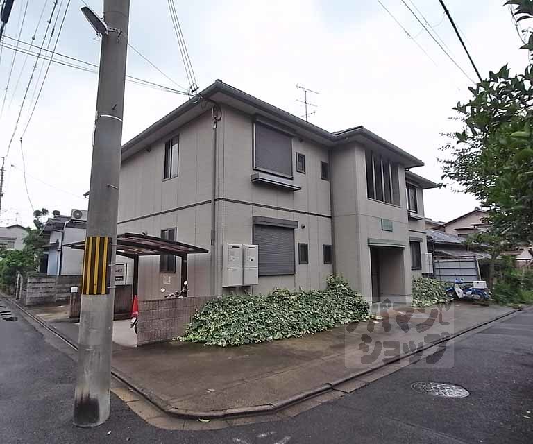 シャーメゾン衣笠