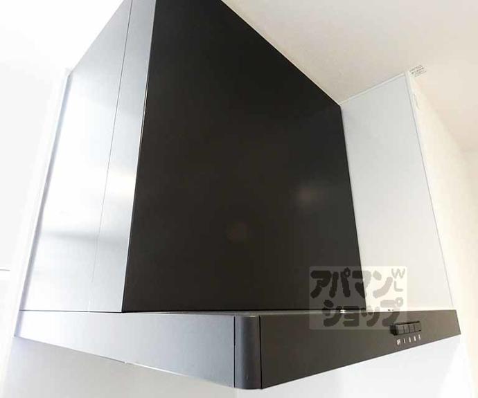 【ＴＨＥ　ＧＡＲＮＥＴ　ＳＵＩＴＥ　ＲＥＳＩＤＥＮＣＥ　御所西】間取