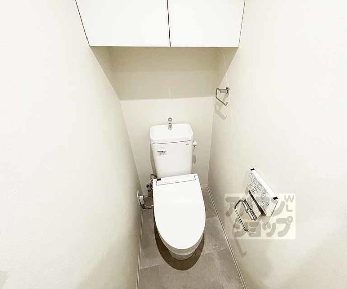 【ＲＥＳＩＤＥＮＣＥ京都府庁前】間取