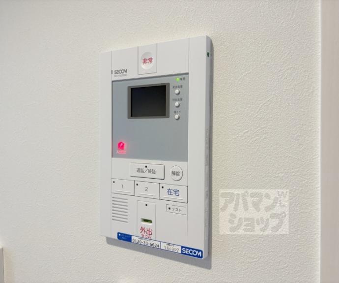 【ＲＥＳＩＤＥＮＣＥ京都府庁前】間取