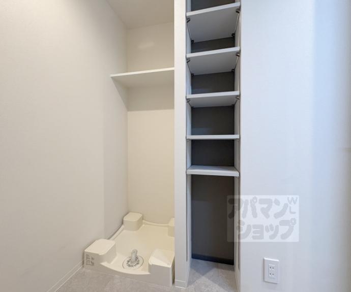 【ＲＥＳＩＤＥＮＣＥ京都府庁前】間取