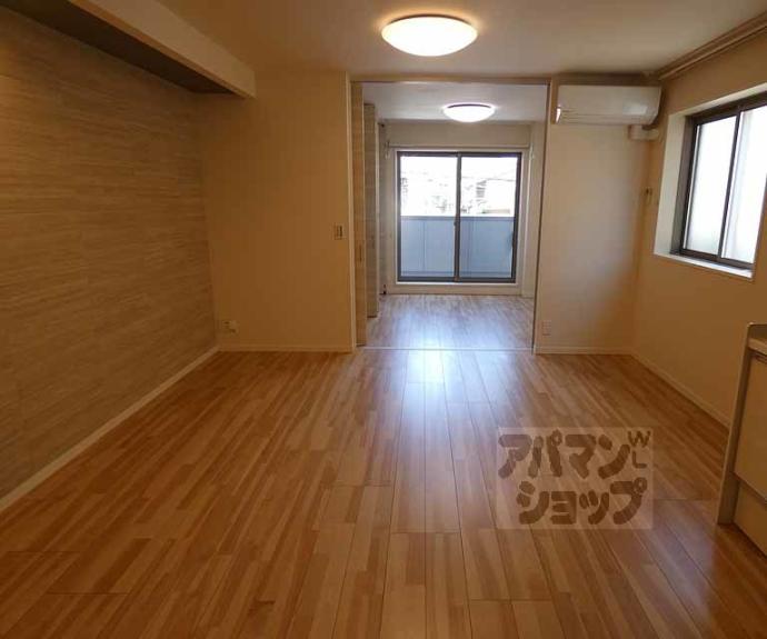 【シャーメゾン北野白梅苑】間取