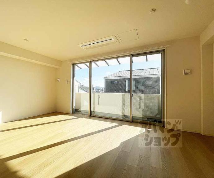 【ユーフォリア御所北】間取