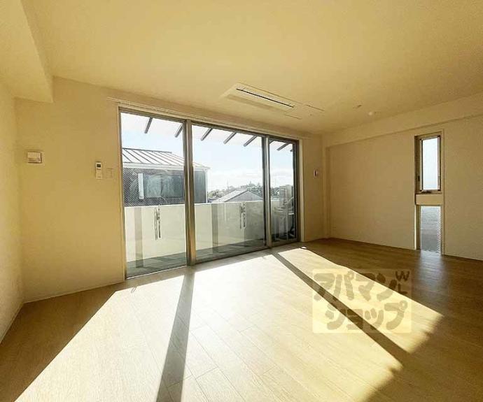 【ユーフォリア御所北】間取