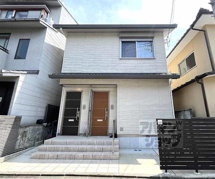 【ロッジ今出川】間取