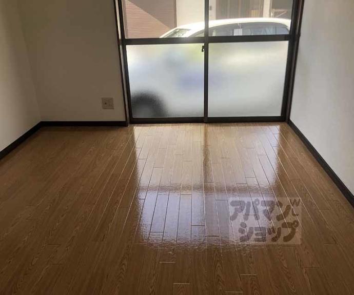 【川島尻堀町貸家６５－２２】間取