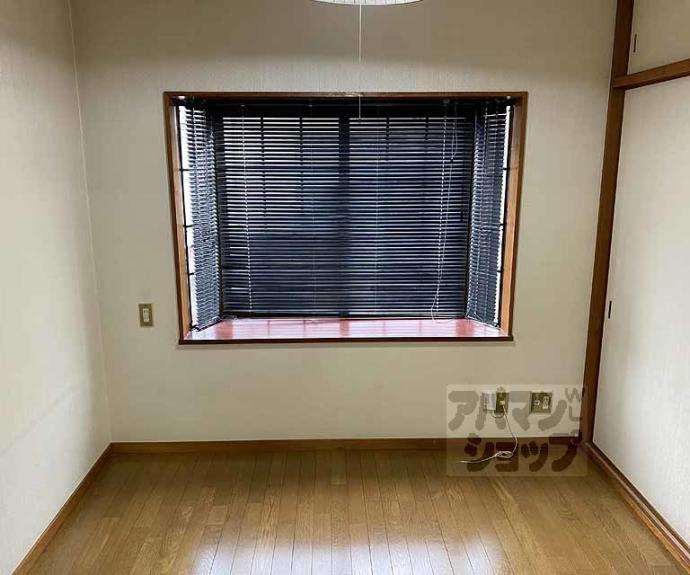 【大原野灰方町貸家７７４－６】間取
