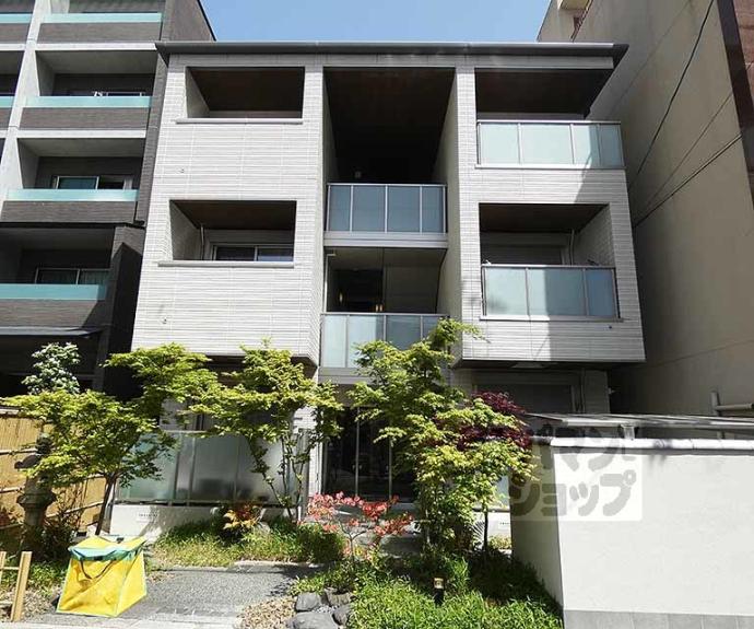 【シャーメゾン西陣】間取