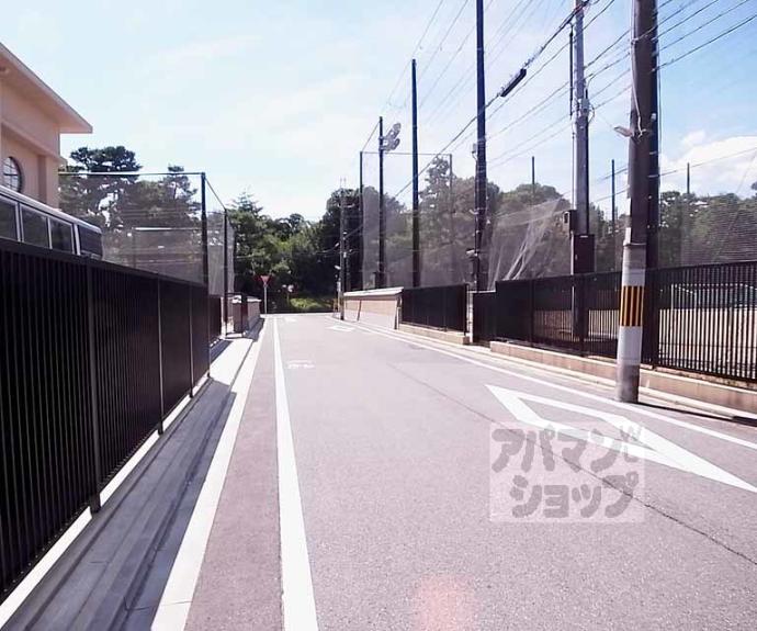 【エルメゾン荒神口】間取