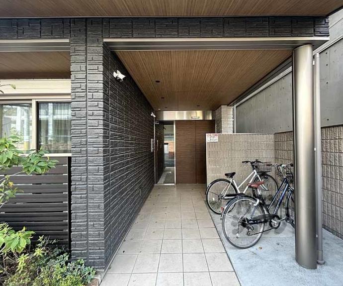 【シャーメゾン御所西】間取