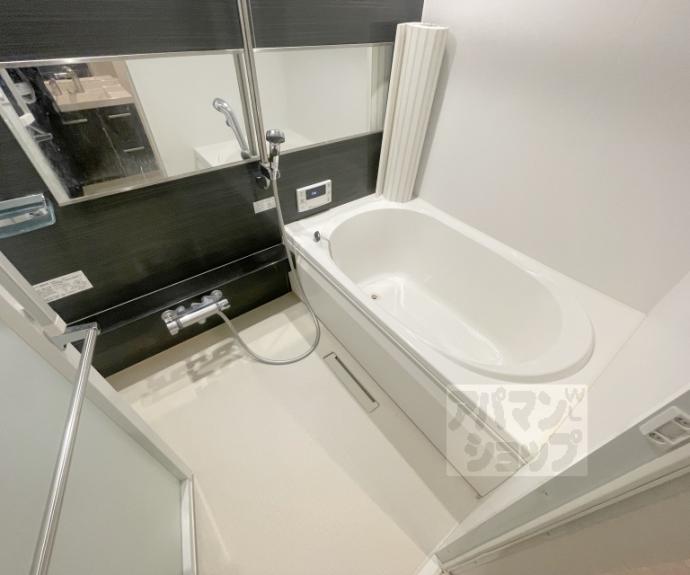 【シャーメゾン御所西】間取