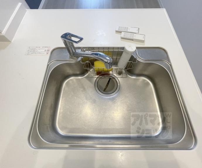 【シャーメゾン御所西】間取