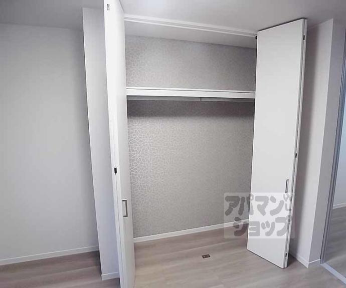 【シャーメゾン御所西】間取