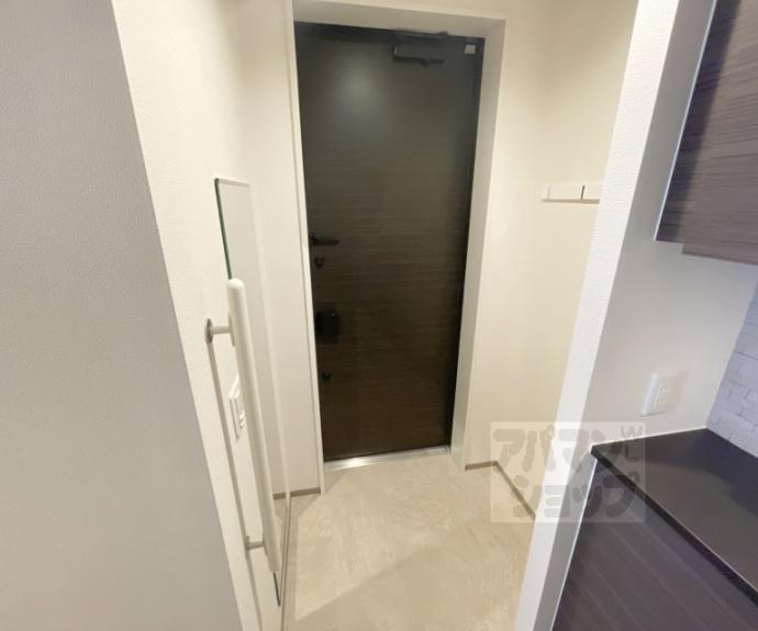 【シャーメゾン御所西】間取