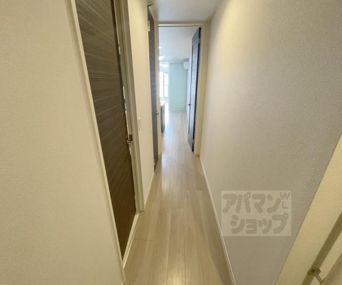 【シャーメゾン御所西】間取