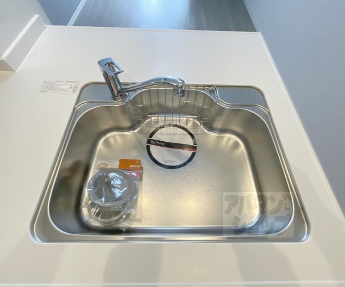 【シャーメゾン御所西】間取