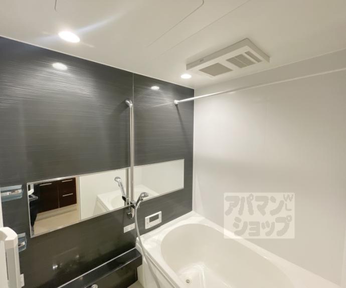 【シャーメゾン御所西】間取