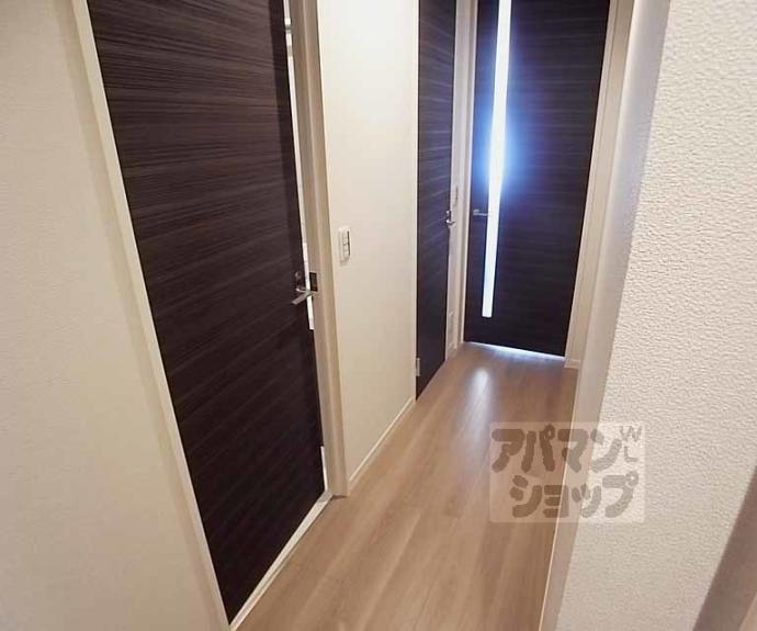 【シャーメゾン御所西】間取