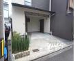 上京区西富仲町４６４－３貸家：エントランス