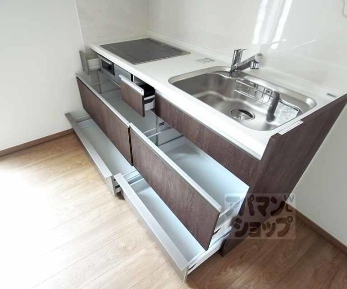 【セレナ御所東】間取