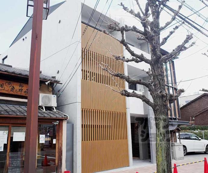 【プレジール御所東】間取