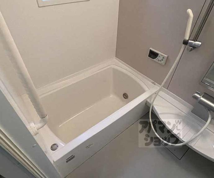 【浮田町６１２番地３貸家】間取