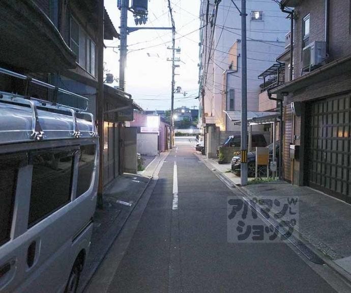 【上京区橋本町４０－３貸家】