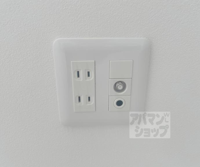 【ミヤヴィ御所西】間取