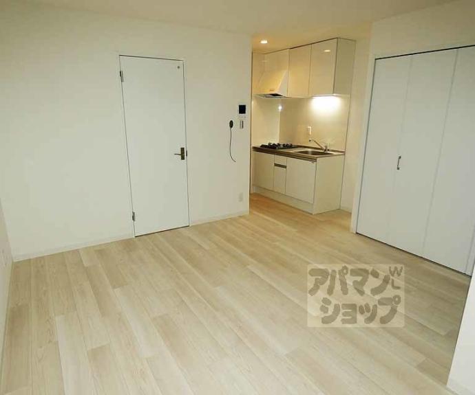 【ミヤヴィ御所西-MIYAVIE-】間取