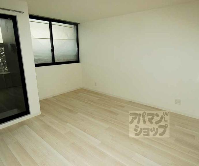 【ミヤヴィ御所西-MIYAVIE-】間取