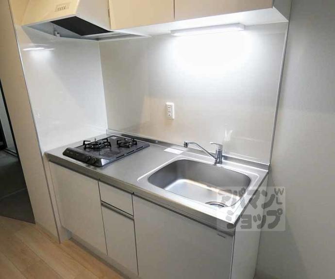 【ミヤヴィ御所西-MIYAVIE-】間取