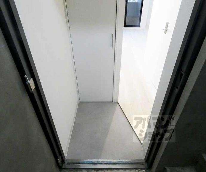 【ミヤヴィ御所西-MIYAVIE-】間取