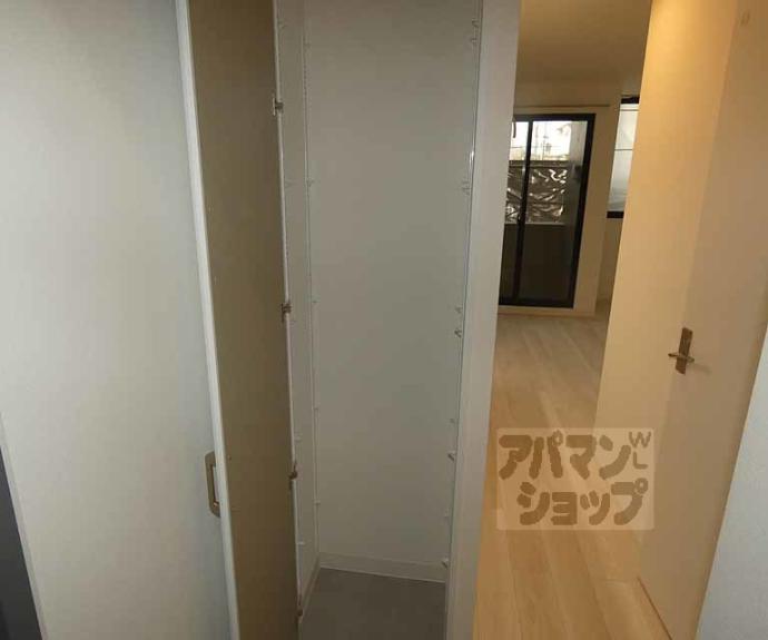 【ミヤヴィ御所西-MIYAVIE-】間取