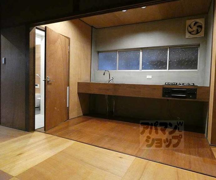 【下御輿町246貸家】間取