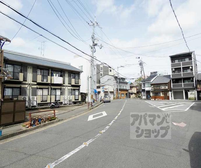 【アメリ御所西】間取