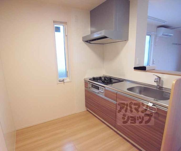 【セジュール石田森南】間取