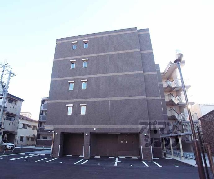 【LA FONTE CAMPANA】間取