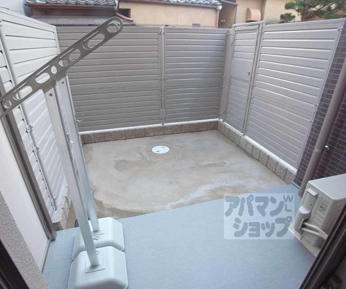 【ＬＡ　ＦＯＮＴＥ　ＣＡＭＰＡＮＡ】間取