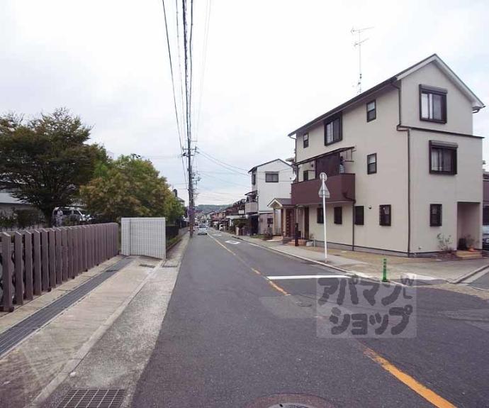 【エルメゾン日野薬師】間取