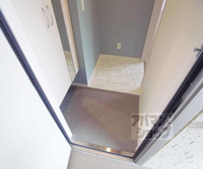 【カーサ　ルミノサ　ウーノ】間取