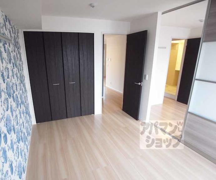 【カーサ　ルミノサ　ウーノ】間取