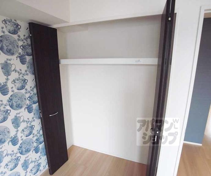 【カーサ　ルミノサ　ウーノ】間取