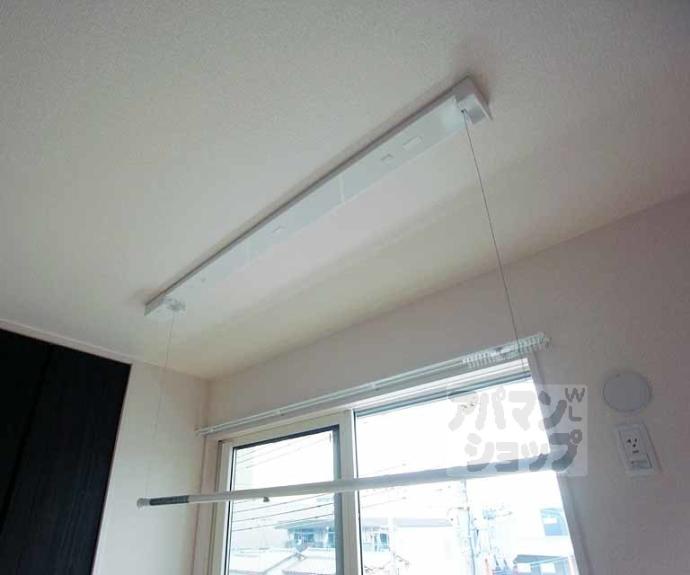 【カーサ　ルミノサ　ウーノ】間取