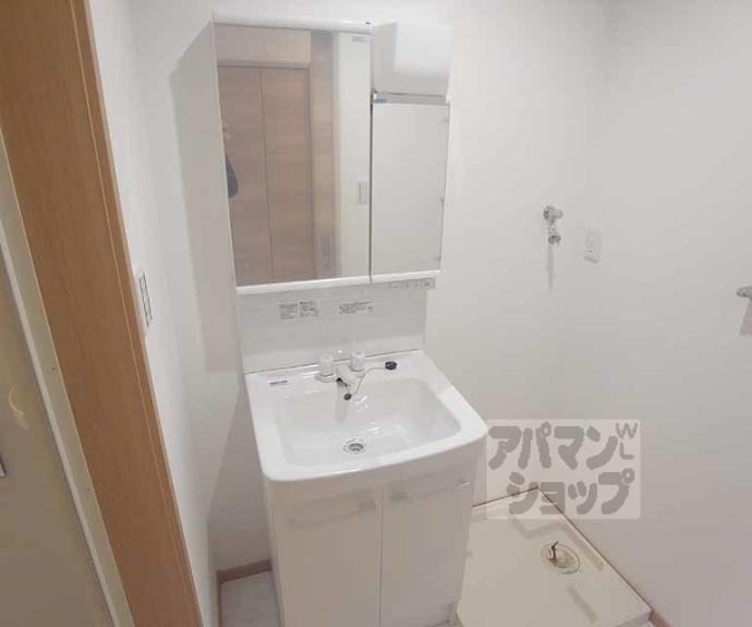 【ＳＴＵＤＩＯ　１００２】間取